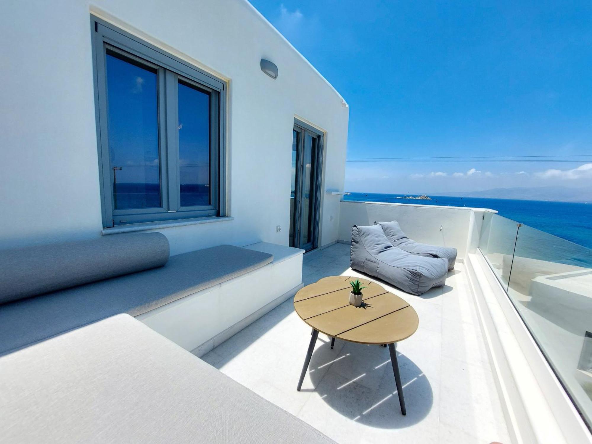 Seanfinity Beachfront Suites Mikri Vigla Camera foto